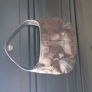 Small Coach shoulder bag